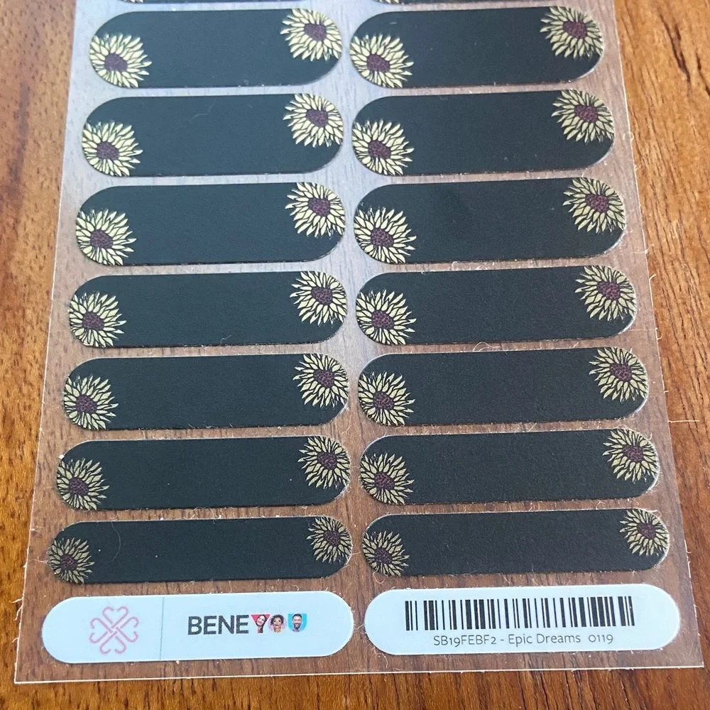 Jamberry (BeneYou) “Epic Dreams” Nail Wraps